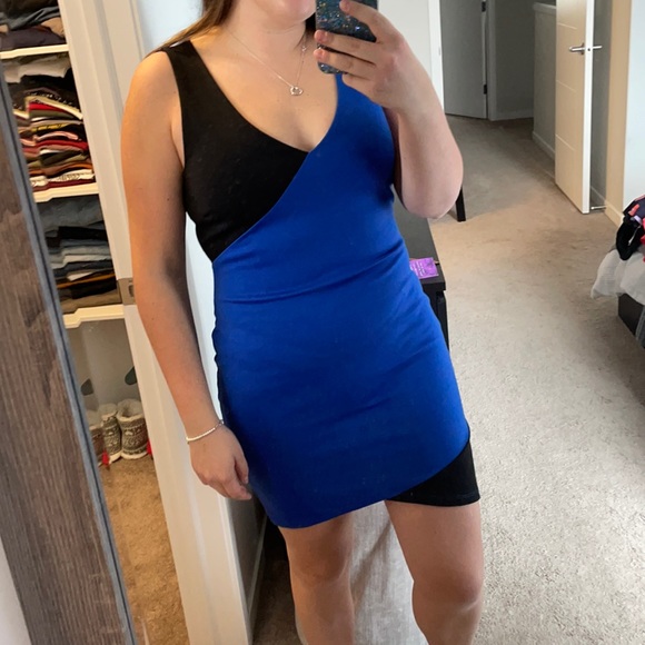 Guess Dress - Picture 2 of 7